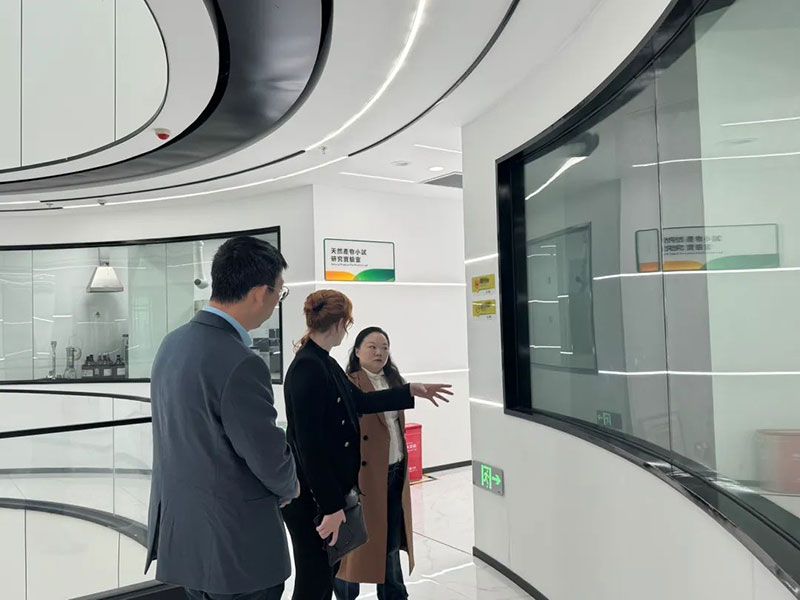 巴西國家植物保護產(chǎn)品協(xié)會專家訪問新朝陽，共探生物農(nóng)業(yè)合作新機遇